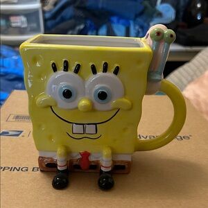 SpongeBob SquarePants Yellow Mug with Gary Handle